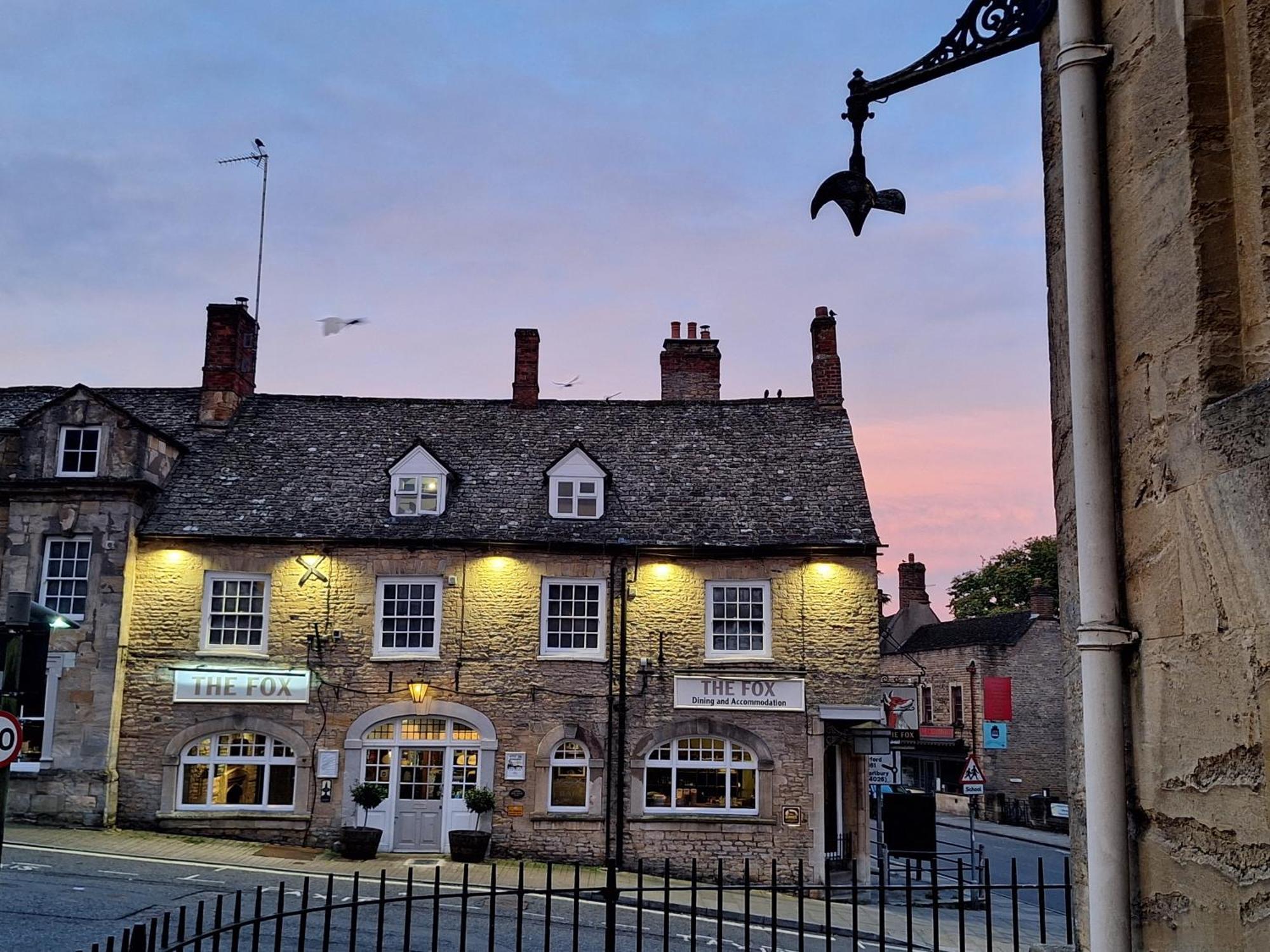The Fox Hotel Chipping Norton Exterior photo