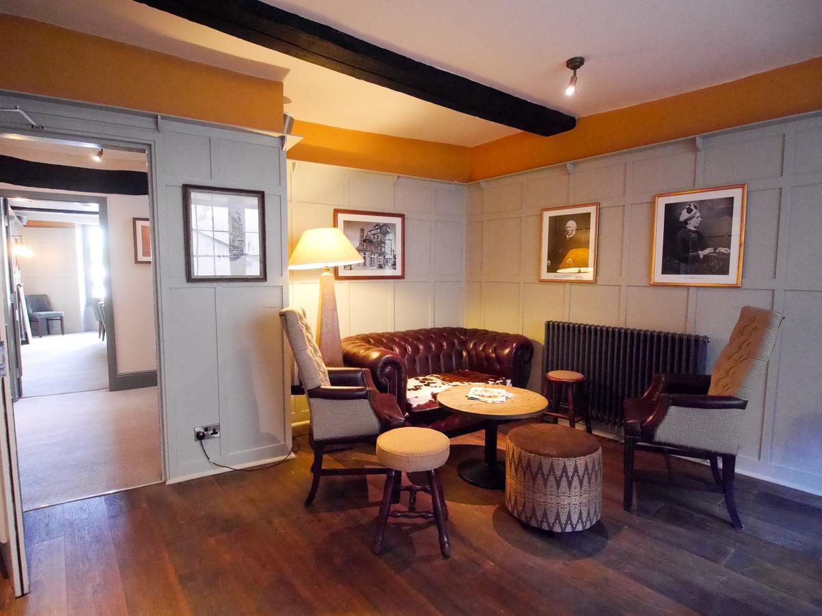 The Fox Hotel Chipping Norton Exterior photo